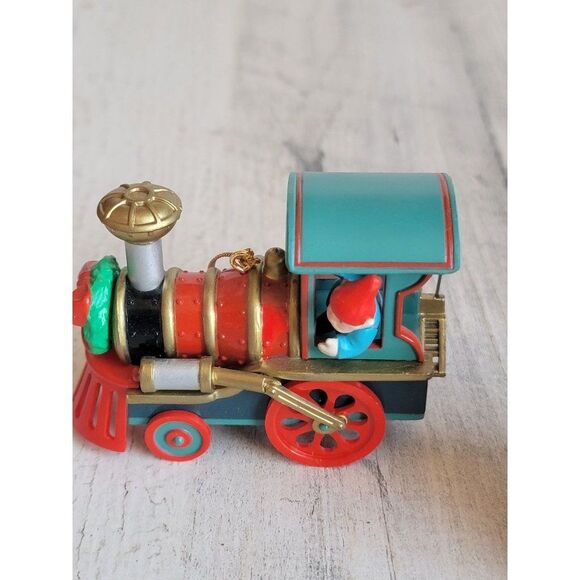 Vintage 1991 Santa Claus train elf AS IS ornament set Xmas - Picture 3 of 6